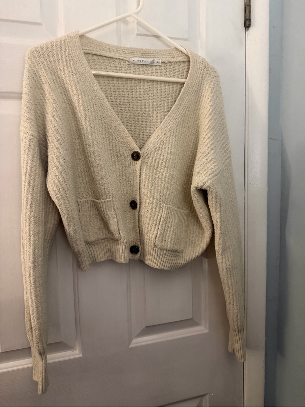 Altar’d State Cream Textured Knit Cropped Cardigan Sweater Small